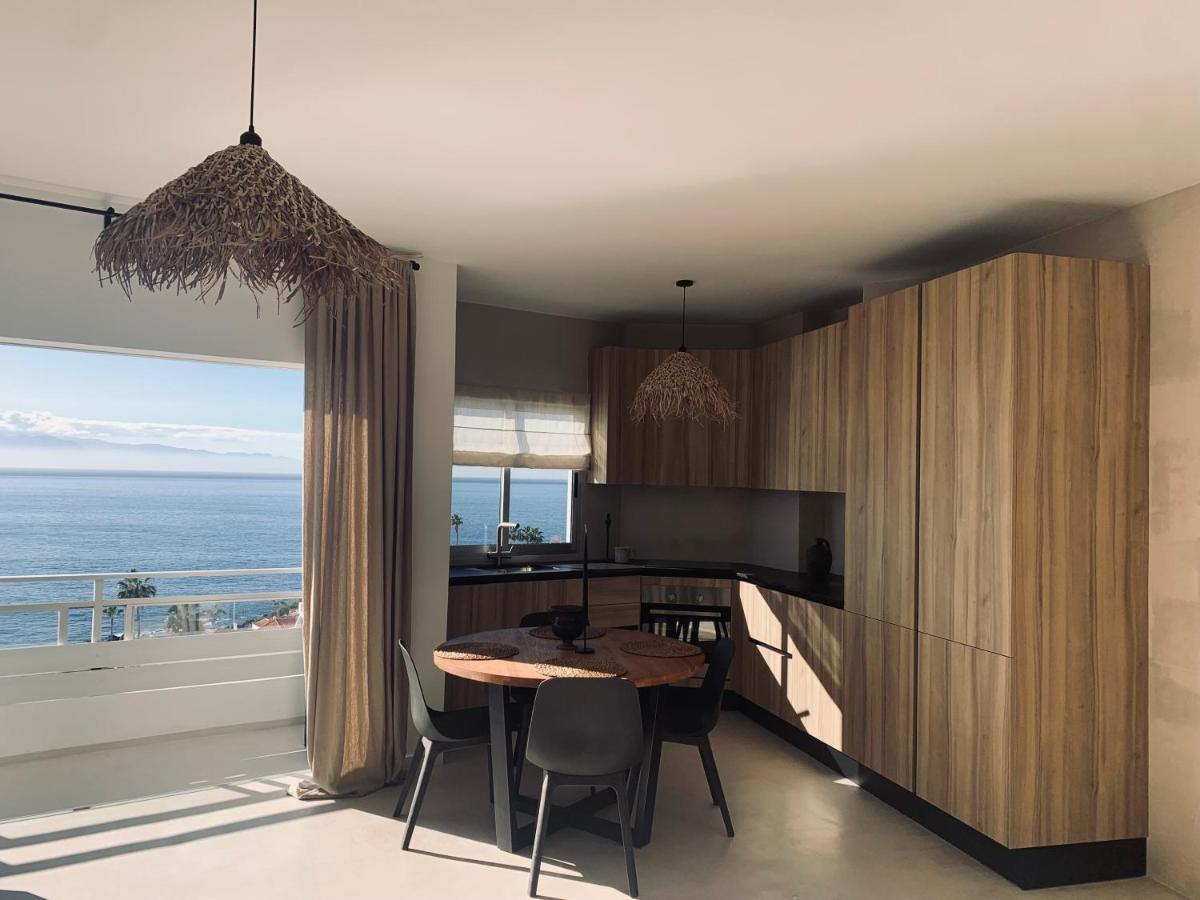 Spacious, Light & Cozy Apartments With Ocean Views Puerto de Santiago  Luaran gambar