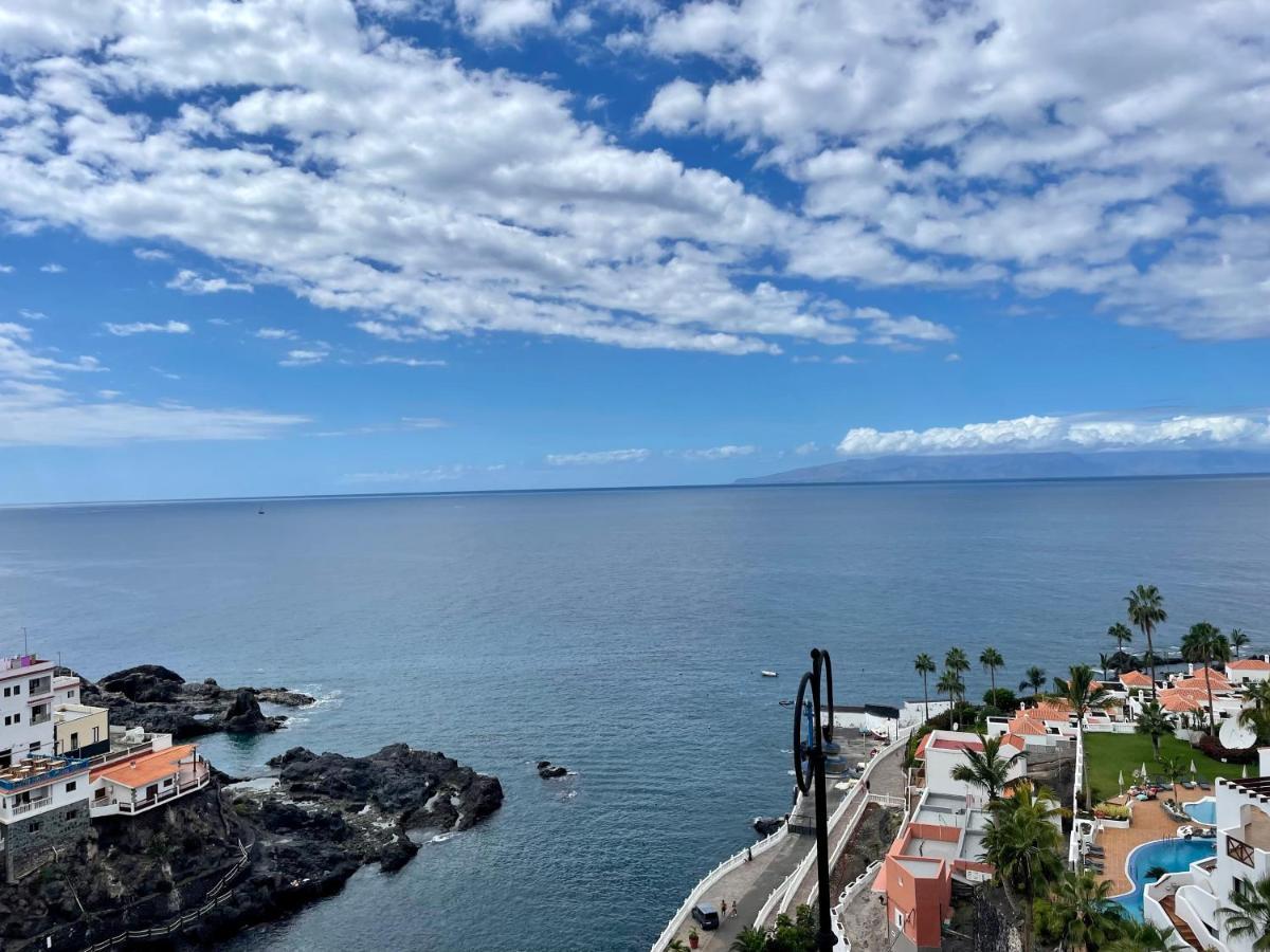 Spacious, Light & Cozy Apartments With Ocean Views Puerto de Santiago  Luaran gambar